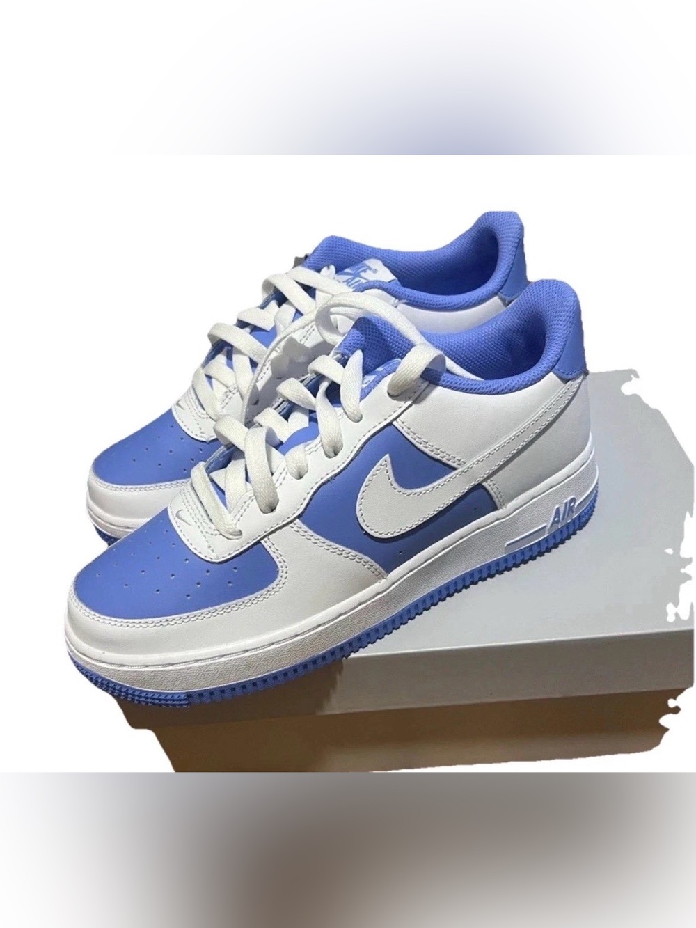 Nike Air Force 1 Low "White/Light Blue new w/box Size 6.5y=8w youth/women's shoe